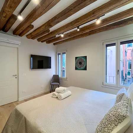 Appartamento Ca Ducale 2 Min Da Piazza San Marco E Palazzo Ducale